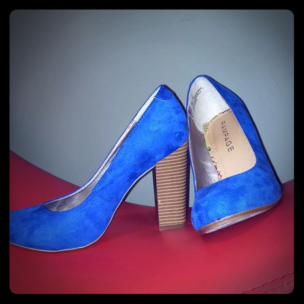 7.5 Cobalt Blue Suede Rampage chunky heels